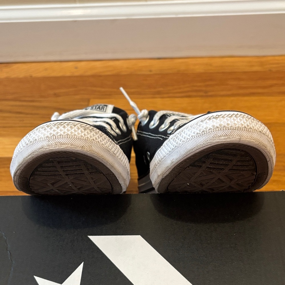 Converse Black & White Kids' Low Top Sneakers - Picture 6 of 16
